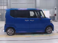 Honda N BOX лот № 30006 оценка 4  с аукциона в Японии 2