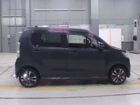 Suzuki WAGON R лот № 30027 оценка RA  с аукциона в Японии 2