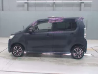 Suzuki WAGON R лот № 30027 оценка RA  с аукциона в Японии 3