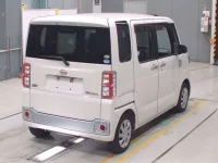 Daihatsu WAKE лот № 30003 оценка 3.5  с аукциона в Японии 1