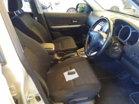 Suzuki ESCUDO лот № 30111 оценка R  с аукциона в Японии 7