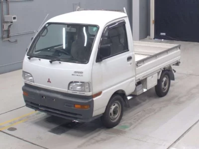Mitsubishi MINICAB TRUCK  с аукциона в Японии