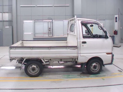 Mitsubishi MINICAB TRUCK  с аукциона в Японии