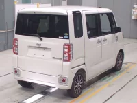 Daihatsu WAKE лот № 30009 оценка 4.5  с аукциона в Японии 1