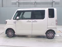 Daihatsu WAKE лот № 30009 оценка 4.5  с аукциона в Японии 3