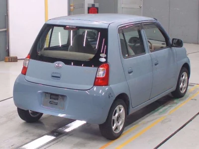 Daihatsu Esse