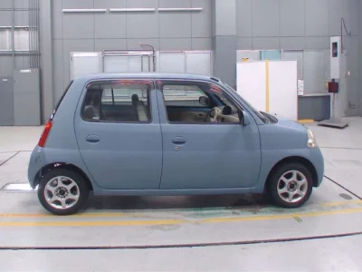 Daihatsu Esse