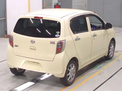 Daihatsu MIRA E S