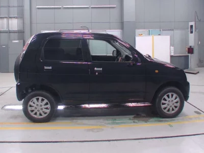 Daihatsu TERIOS KID  с аукциона в Японии