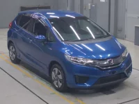 Honda FIT лот № 30065 оценка 4  с аукциона в Японии 4