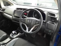 Honda FIT лот № 30065 оценка 4  с аукциона в Японии 6