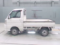 Daihatsu HIJET TRUCK лот № 30071 оценка 3.5  с аукциона в Японии 3