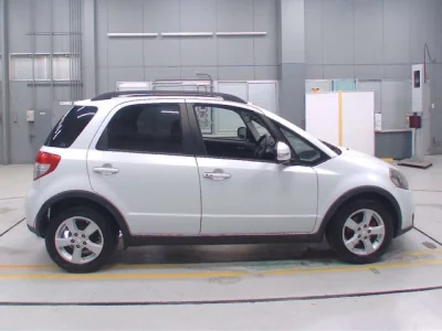 Suzuki SX-4  с аукциона в Японии