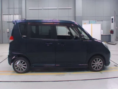 Mitsubishi Delica D:2