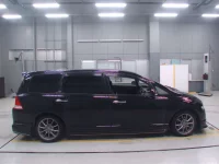 Honda ODYSSEY лот № 30189 оценка 3.5  с аукциона в Японии 2