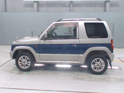 Mitsubishi Pajero Mini
