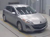 Mazda AXELA лот № 70080 оценка 3  с аукциона в Японии 4