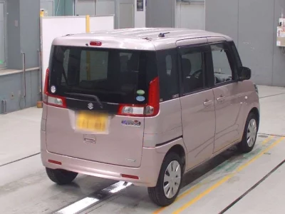 Suzuki Spacia