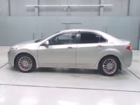 Honda ACCORD лот № 30338 оценка 4  с аукциона в Японии 3