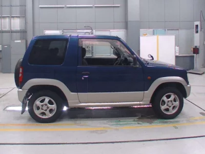Mitsubishi Pajero Mini