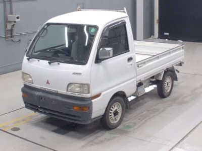Mitsubishi MINICAB TRUCK  с аукциона в Японии