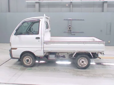 Mitsubishi MINICAB TRUCK  с аукциона в Японии