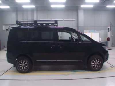 Mitsubishi DELICA D5  с аукциона в Японии