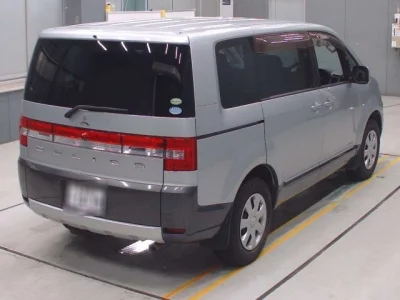 Mitsubishi DELICA D5  с аукциона в Японии
