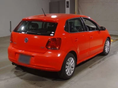 Volkswagen Polo  с аукциона в Японии