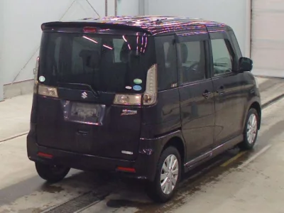 Suzuki Spacia
