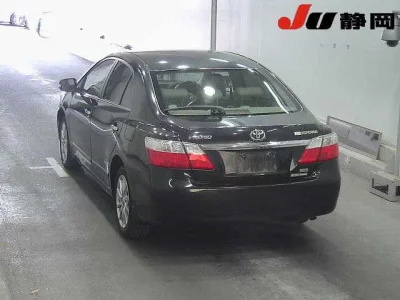 Toyota PREMIO  с аукциона в Японии