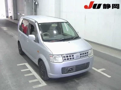 Nissan OTTI  с аукциона в Японии