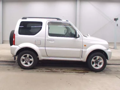 Suzuki Jimny Sierra