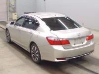 Honda ACCORD лот № 3117 оценка 3  с аукциона в Японии 5