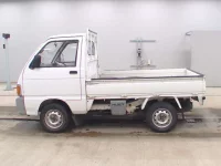 Daihatsu HIJET TRUCK лот № 9017 оценка 3.5  с аукциона в Японии 3