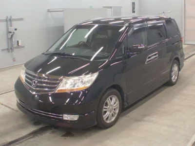 Honda ELYSION  с аукциона в Японии