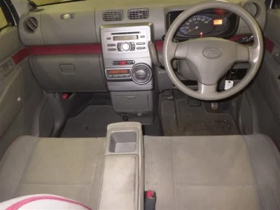 Daihatsu MOVE CONTE