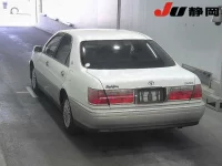 Toyota CROWN лот № 41 оценка 3.5  с аукциона в Японии 1
