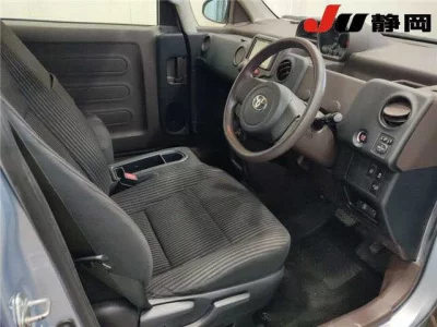 Toyota SPADE  с аукциона в Японии