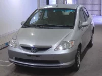 Honda FIT лот № 5018 оценка RA  с аукциона в Японии 4