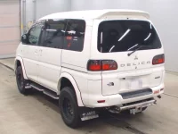Mitsubishi DELICA лот № 3190 оценка 3.5  с аукциона в Японии 5