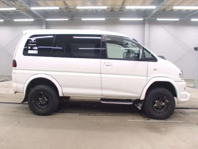 Mitsubishi Delica