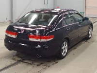 Honda INSPIRE лот № 9028 оценка 3.5  с аукциона в Японии 1