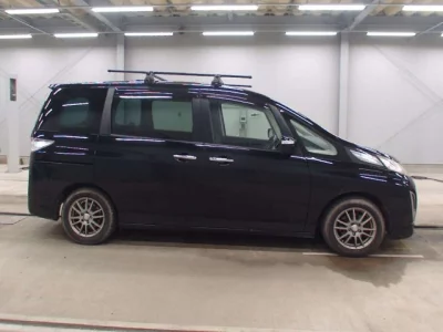 Mazda Biante