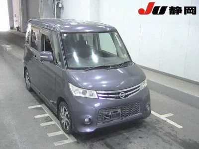 Nissan ROOX  с аукциона в Японии