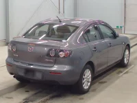 Mazda AXELA лот № 5564 оценка 3.5  с аукциона в Японии 1