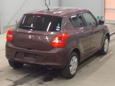 Suzuki SWIFT  с аукциона в Японии