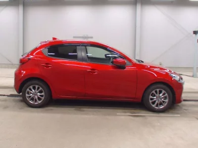 Mazda Mazda2