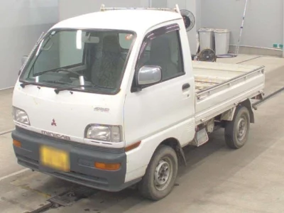 Mitsubishi MINICAB TRUCK