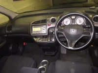 Honda STREAM лот № 5078 оценка 3.5  с аукциона в Японии 2